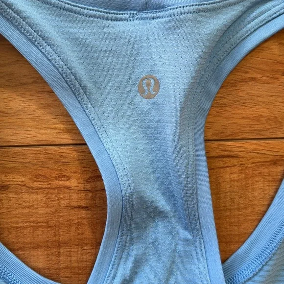 Lululemon Swiftly Tech Racerback Tank 2.0 - Picture 4 of 5